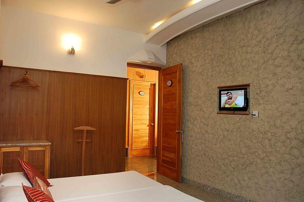 Hotel Ishan Villa Amritsar Esterno foto